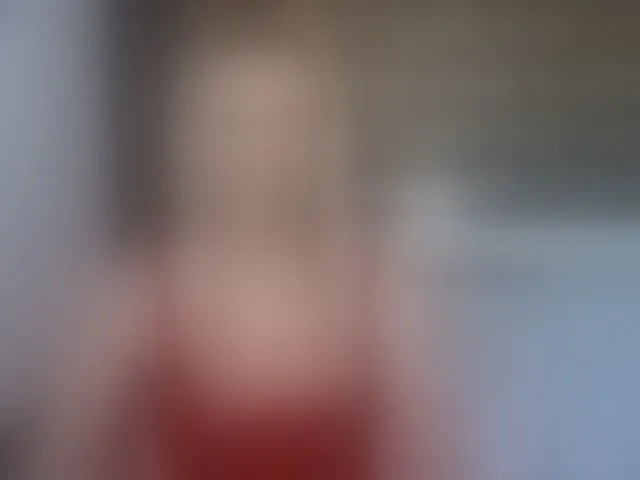 Live sex webcam photo for CarlaStaceeFun #293673270