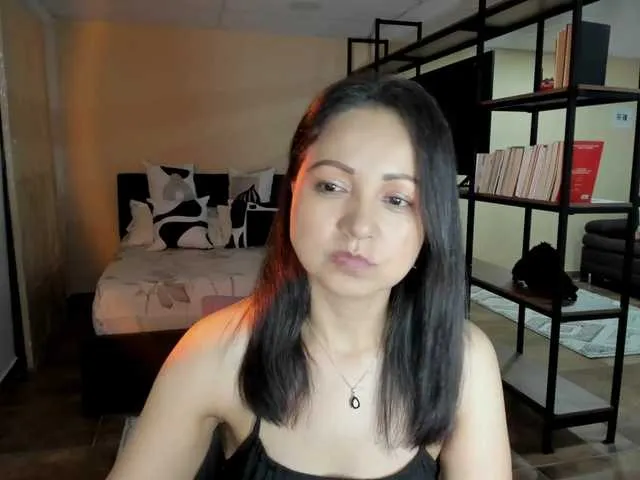 Live sex webcam photo for Carlin1511 #291228795