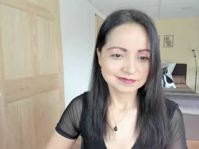 Live sex webcam photo for Carlin1511 #291482394