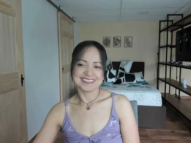 Live sex webcam photo for Carlin1511 #291657414
