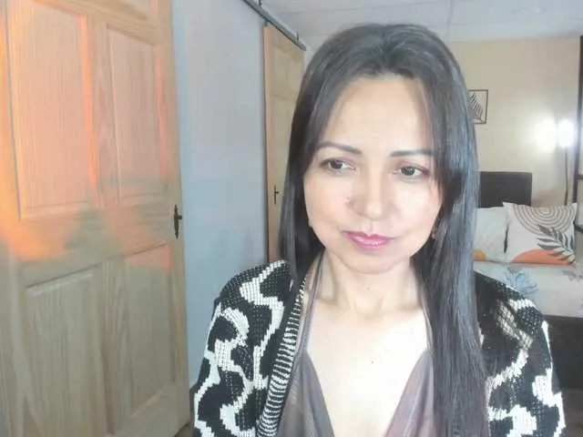 Live sex webcam photo for Carlin1511 #292551014