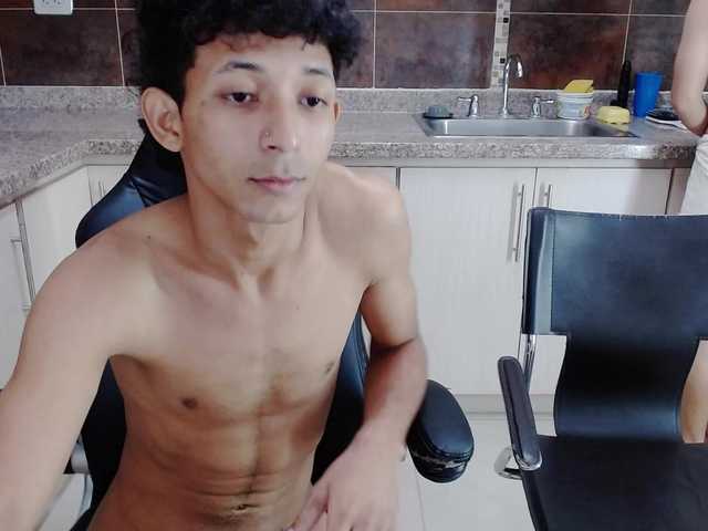 Live sex webcam photo for CarlosAnndSebas #276847248