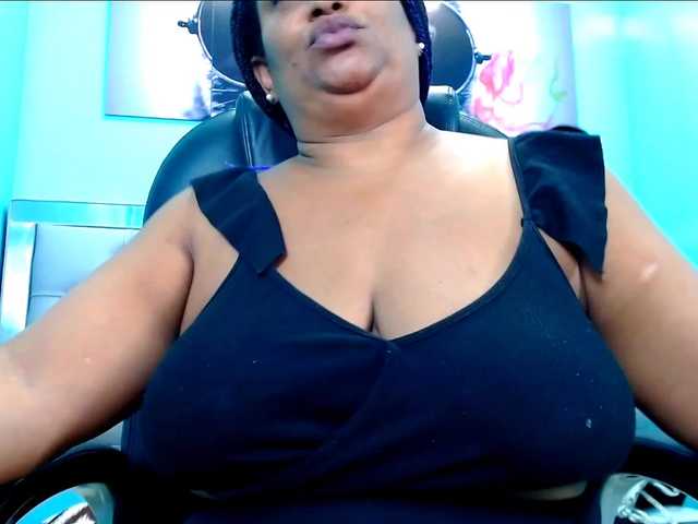 Live sex webcam photo for CarlotaWee #272599181