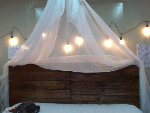 Live sex webcam photo for CarlotaWee #274234485