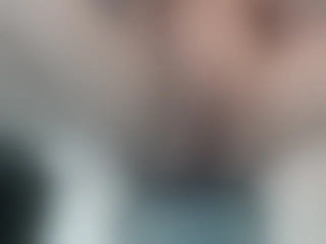 Live sex webcam photo for CarluyMessy #293529523