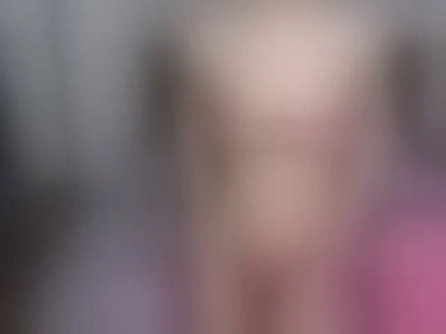 Live sex webcam photo for CarluyMessy #293603554