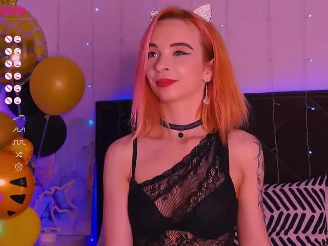 Live sex webcam photo for CarlyHills #275564102
