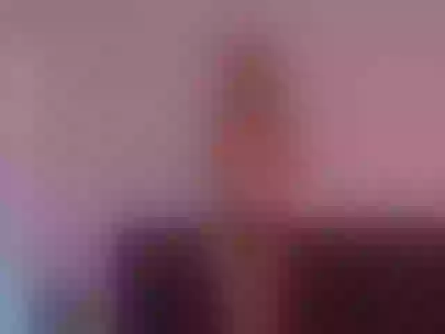 Live sex webcam photo for CarlyHills #275610337