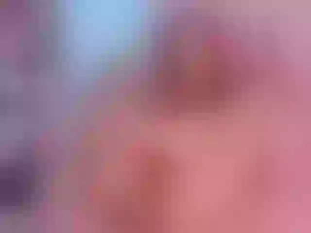 Live sex webcam photo for CarlyHills #275834347