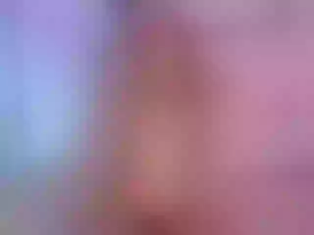 Live sex webcam photo for CarlyHills #275987320