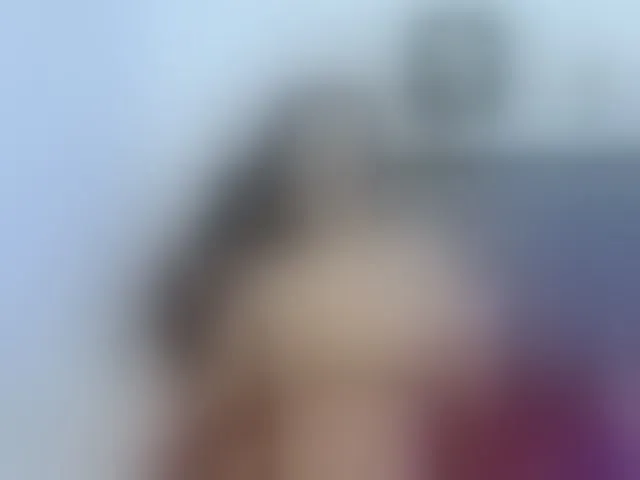 Live sex webcam photo for CarlyWild #271796926