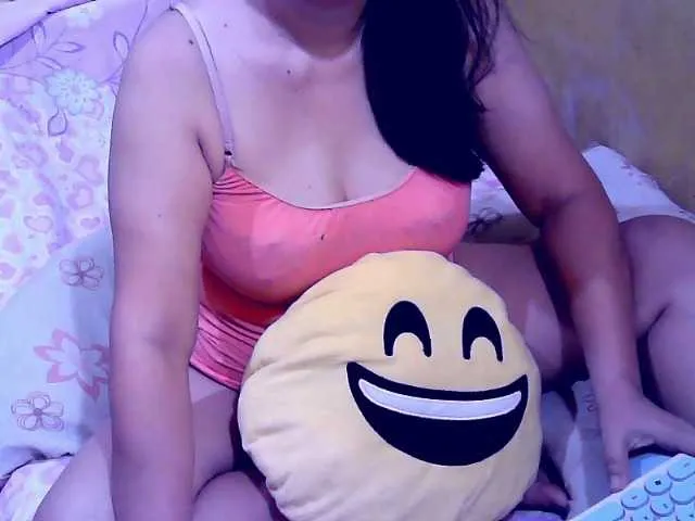 Live sex webcam photo for Carmela4u #293819541