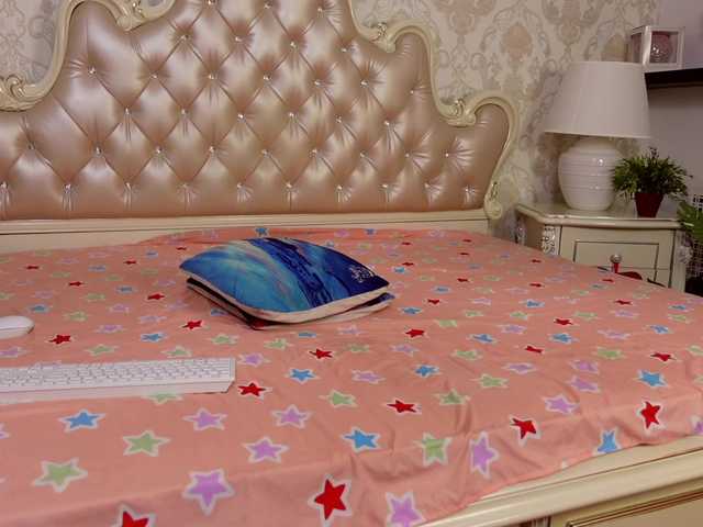 Live sex webcam photo for CarmellaAngel #289326487