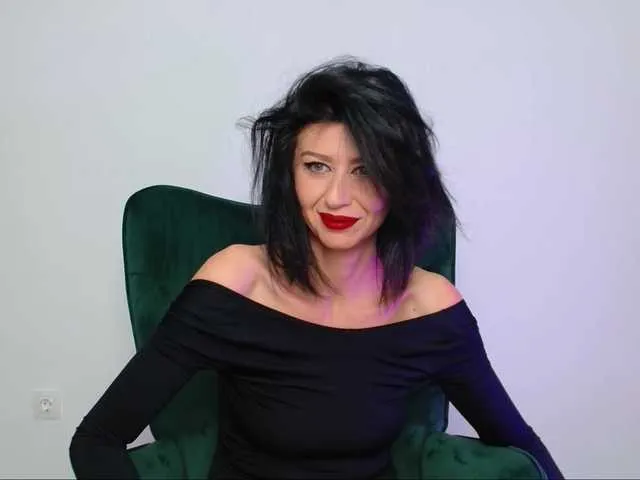 Live sex webcam photo for Carmen4u #276972332