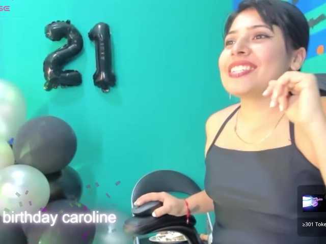 Live sex webcam photo for Caro-Petite #276530010