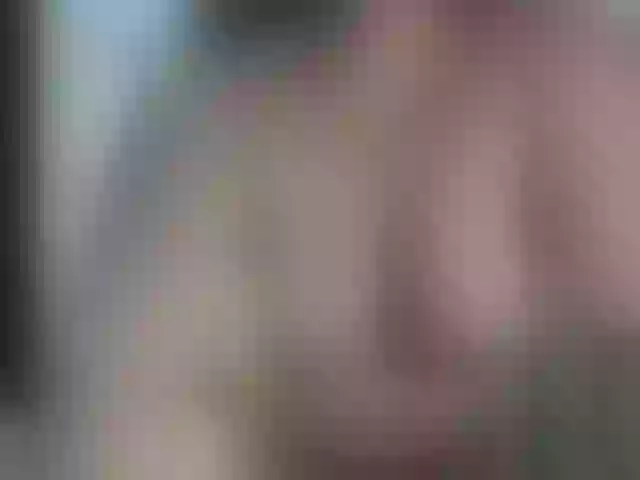 Live sex webcam photo for Caro-x #271973312