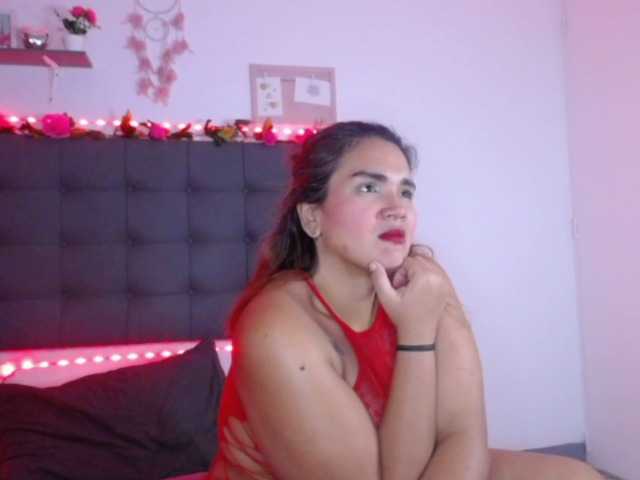 Live sex webcam photo for CaroEscobar #290377987