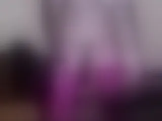 Live sex webcam photo for CaroPervers #184699927
