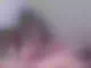 Live sex webcam photo for CaroPervers #184993687