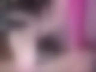 Live sex webcam photo for CaroPervers #185020631