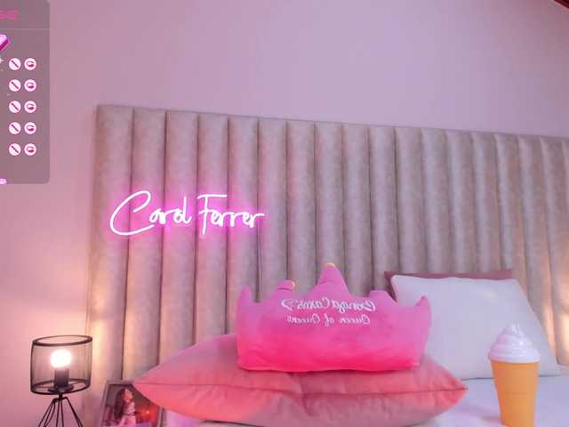 Live sex webcam photo for Carol-Ferrer #276356528