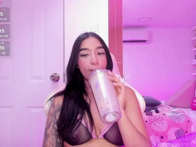 Live sex webcam photo for CarolSanz #290469981