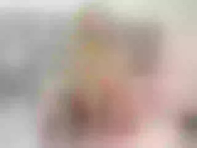 Live sex webcam photo for CarolaSallow #272142808
