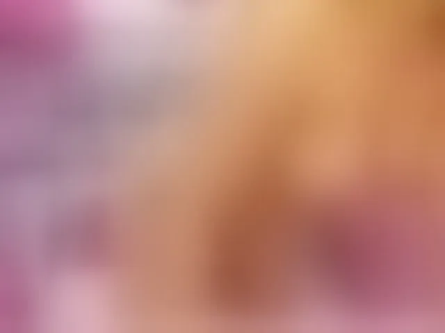 Live sex webcam photo for CarolaSallow #272162728
