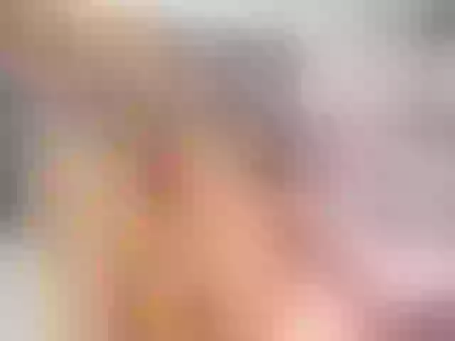 Live sex webcam photo for CarolaSallow #272760356