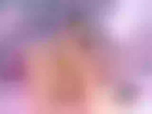Live sex webcam photo for CarolaSallow #272932067