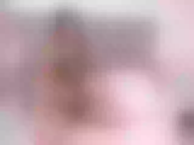 Live sex webcam photo for CarolaSallow #273158484