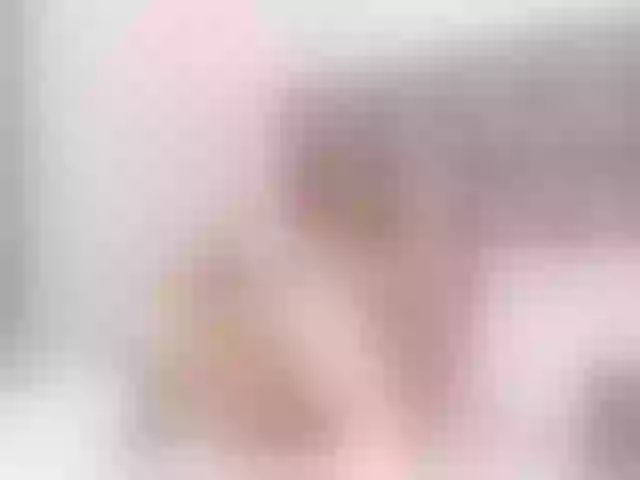 Live sex webcam photo for CarolaSallow #273412155