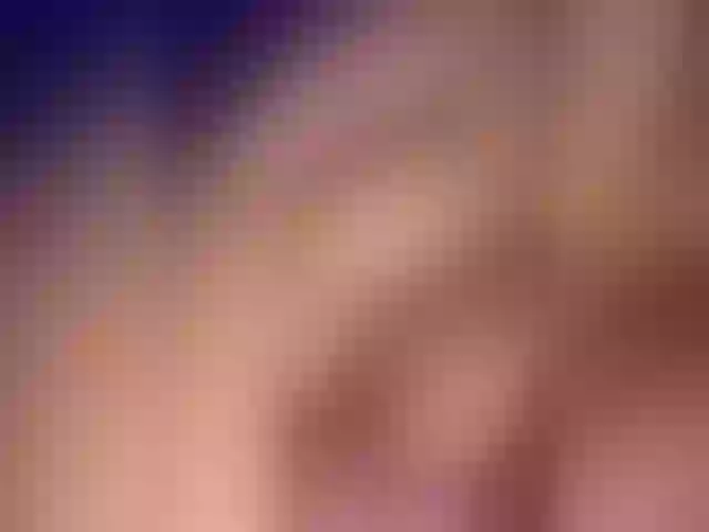 Live sex webcam photo for CarolaSallow #273623547