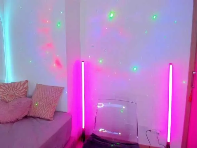 Live sex webcam photo for Carolalen #291539249