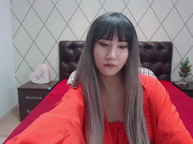 Live sex webcam photo for CarolinaCho #272375185