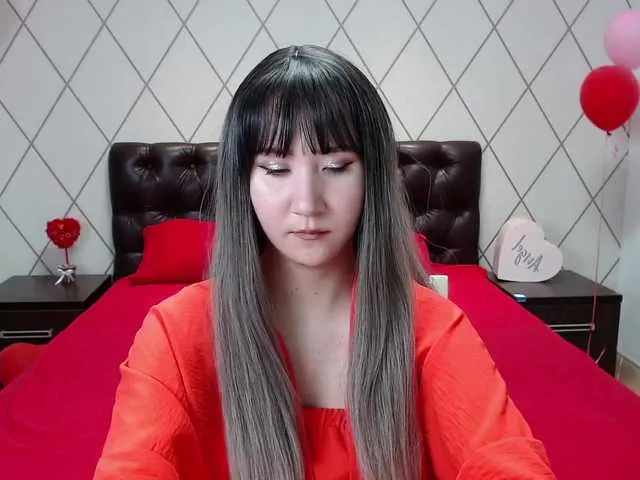 Live sex webcam photo for CarolinaCho #272552093