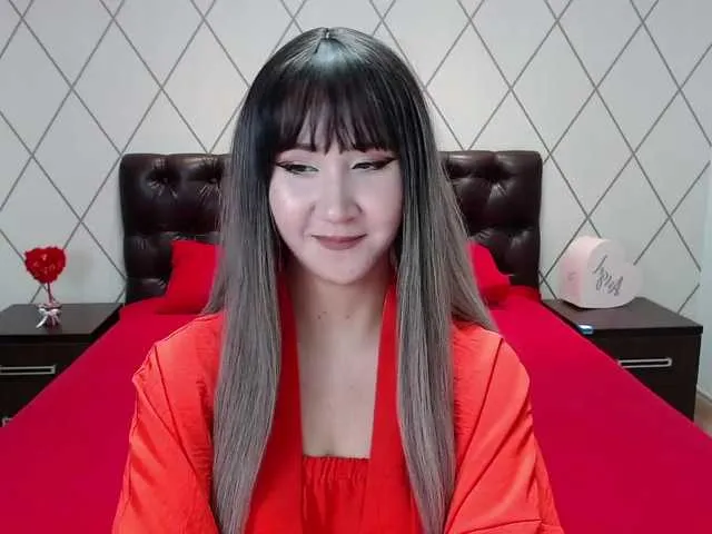 Live sex webcam photo for CarolinaCho #272631125