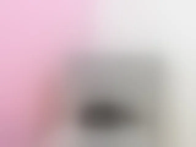 Live sex webcam photo for CarolinaSweet #294280797