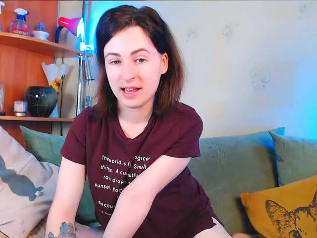 Live sex webcam photo for Caroline1995 #291117859