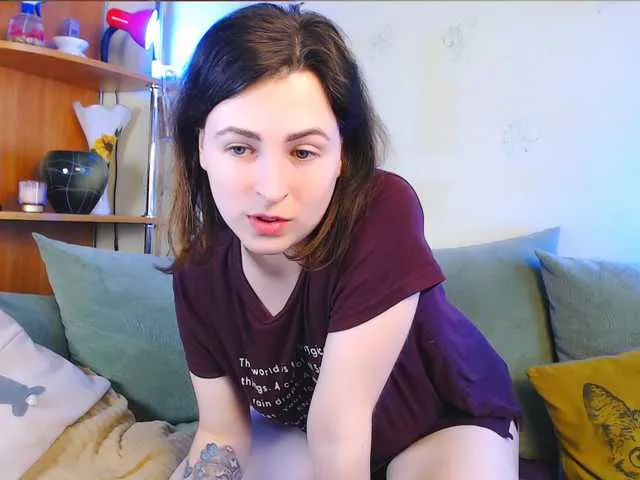 Live sex webcam photo for Caroline1995 #291119487