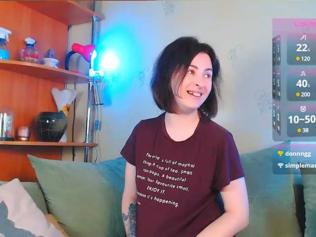 Live sex webcam photo for Caroline1995 #291311561