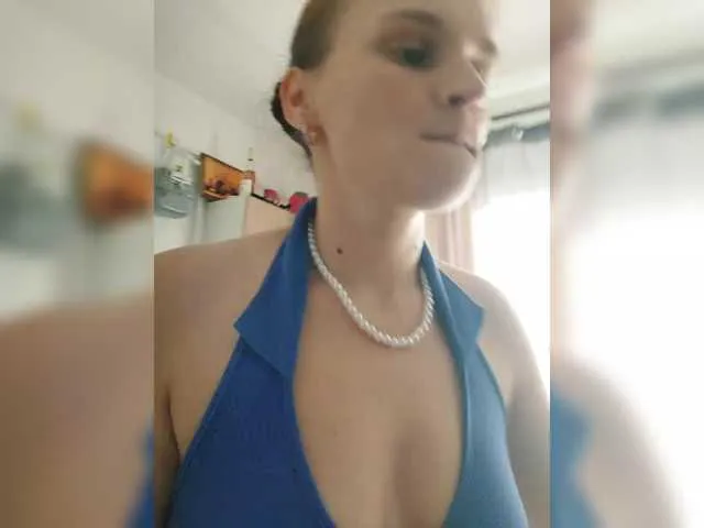 Live sex webcam photo for Caroline69 #291866498