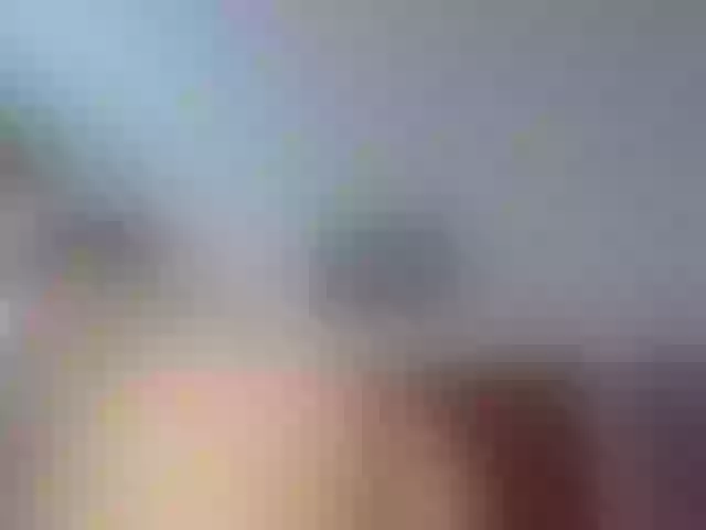 Live sex webcam photo for CarolineCyrus #272110346