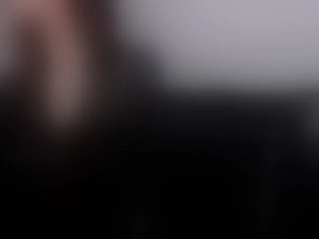 Live sex webcam photo for CarolineEvans #293454356