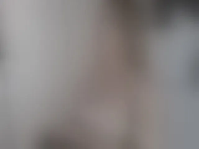 Live sex webcam photo for CarolineGrace #293569812