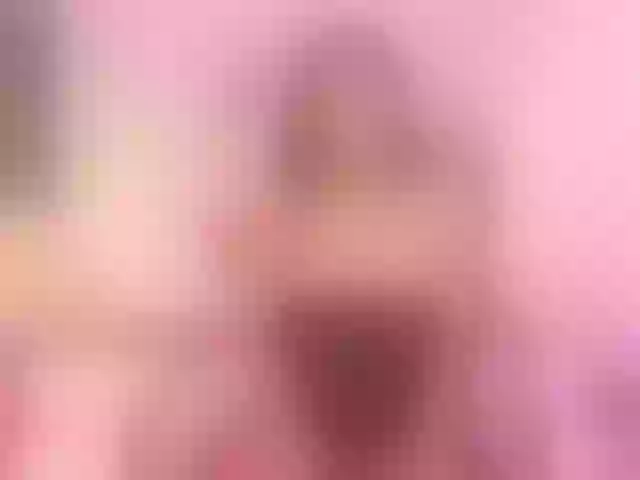 Live sex webcam photo for CarolineJensen18 #276895208