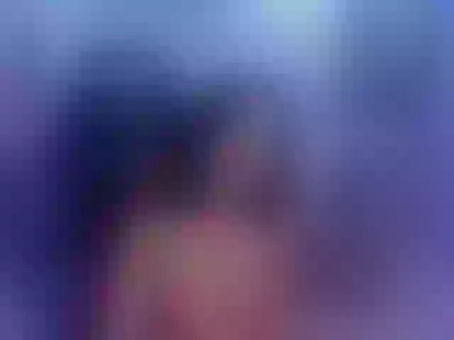 Live sex webcam photo for CarolineWhite-Royal #275643199