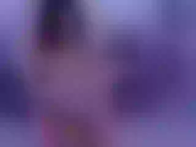 Live sex webcam photo for CarolineWhite-Royal #275723728