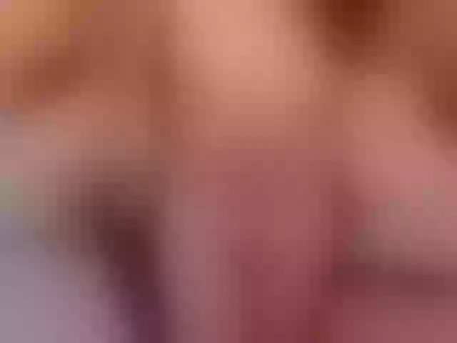 Live sex webcam photo for CarolineWhite-Royal #275794142