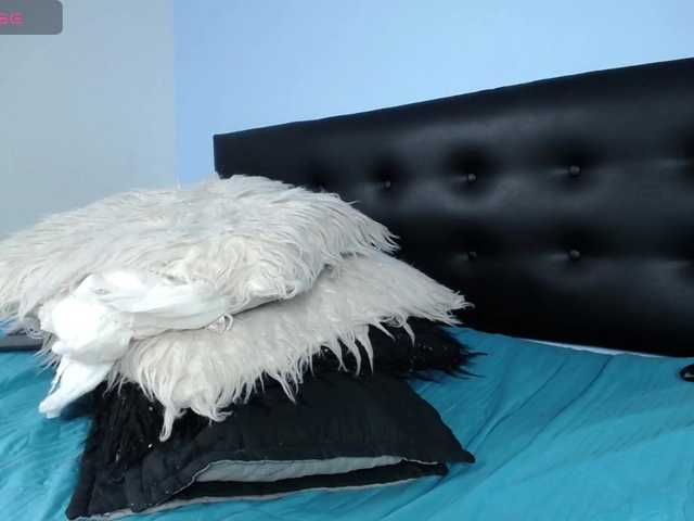 Live sex webcam photo for Carolineevans #291904148